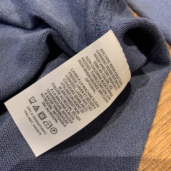 Banana Republic bluish grey long sleeve crew neck top - Picture 10 of 12